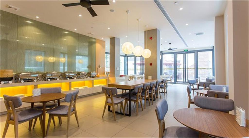 Ji Hotel Shanghai Oriental Pearl Tower 외부 사진