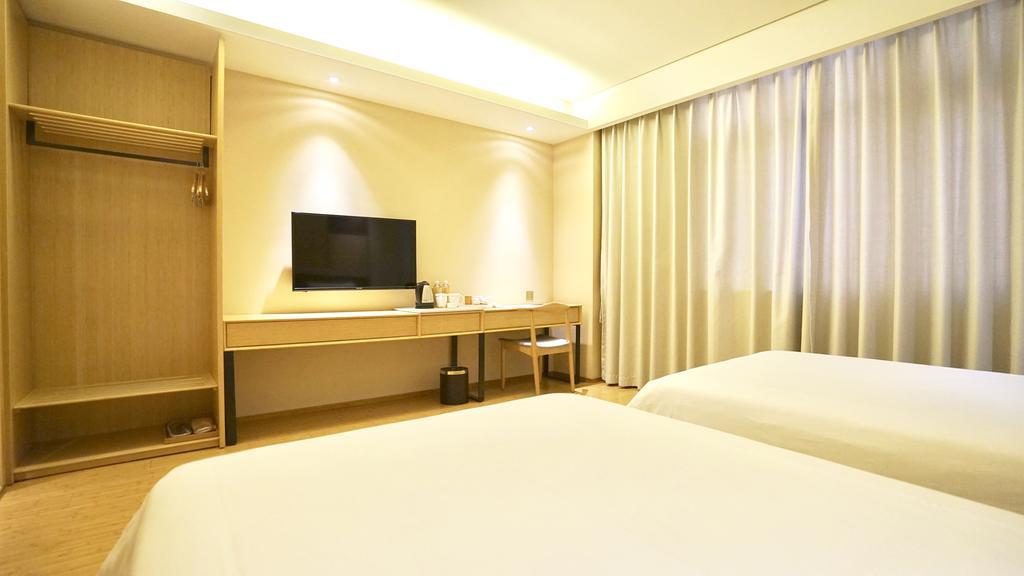 Ji Hotel Shanghai Oriental Pearl Tower 외부 사진