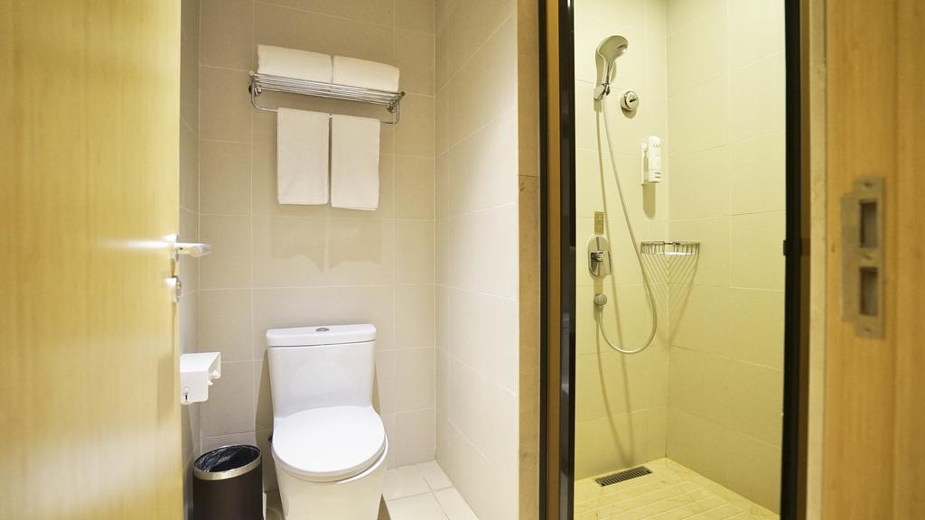 Ji Hotel Shanghai Oriental Pearl Tower 외부 사진