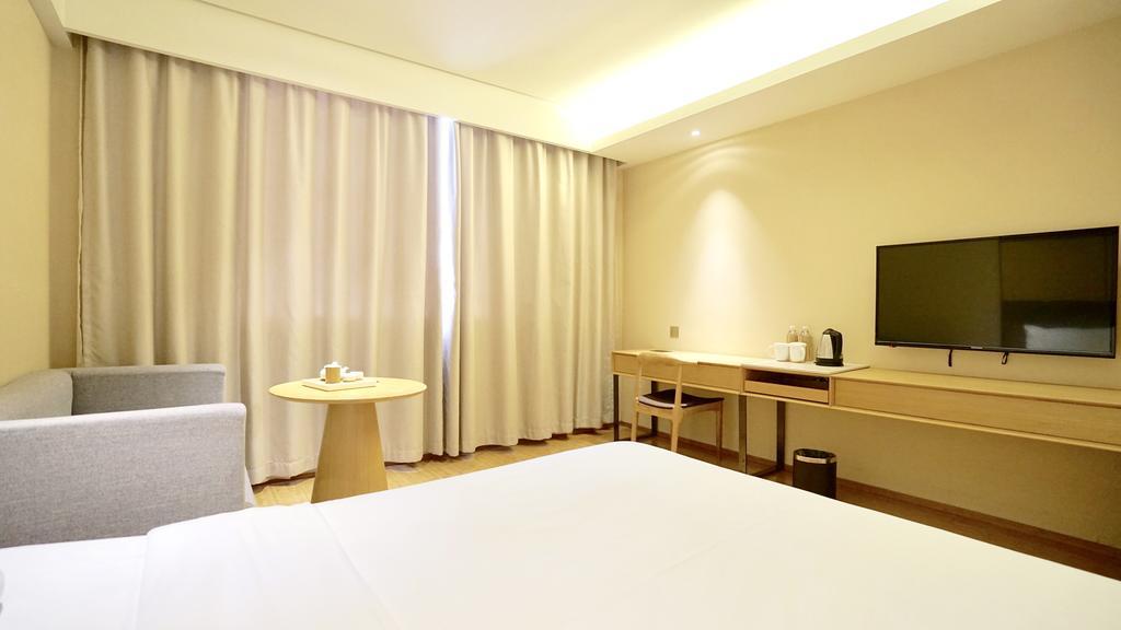 Ji Hotel Shanghai Oriental Pearl Tower 외부 사진