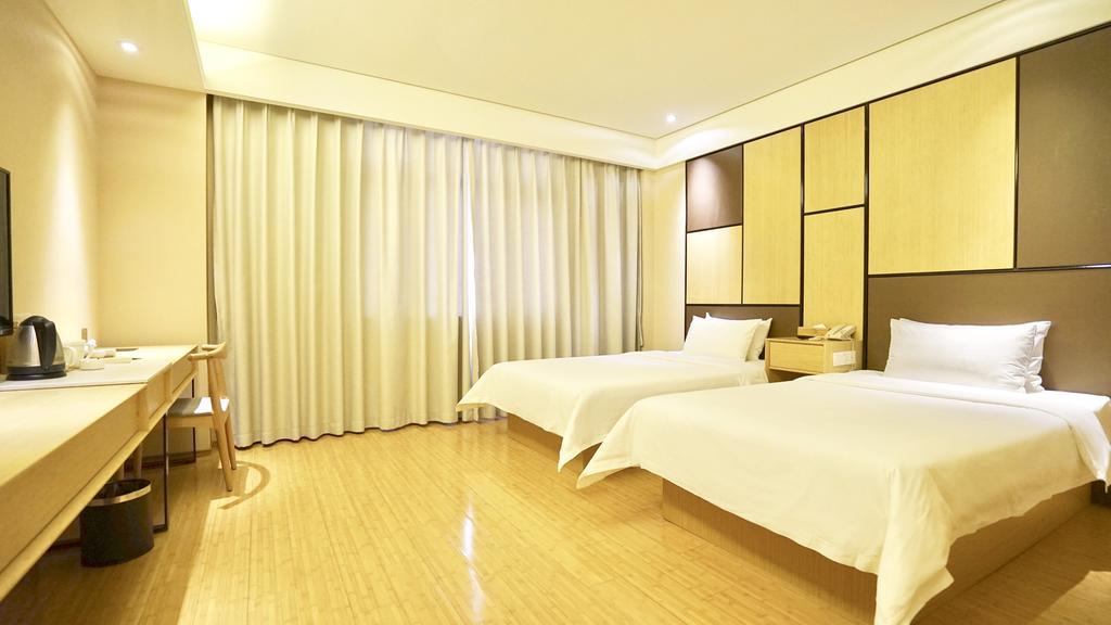 Ji Hotel Shanghai Oriental Pearl Tower 외부 사진